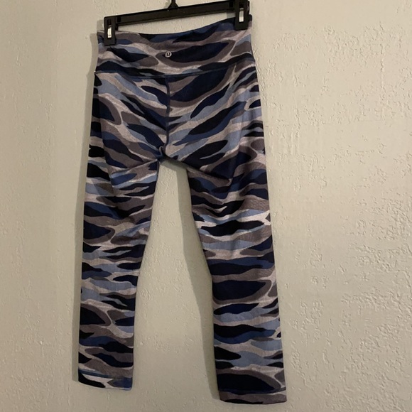 Lululemon Wunder Under Crop lll Mini Coast Camo - Picture 5 of 11